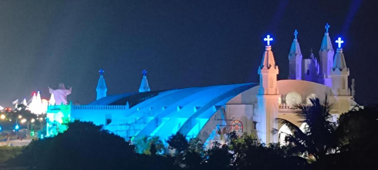 Velanganni Vinodth Homestay Bagian luar foto